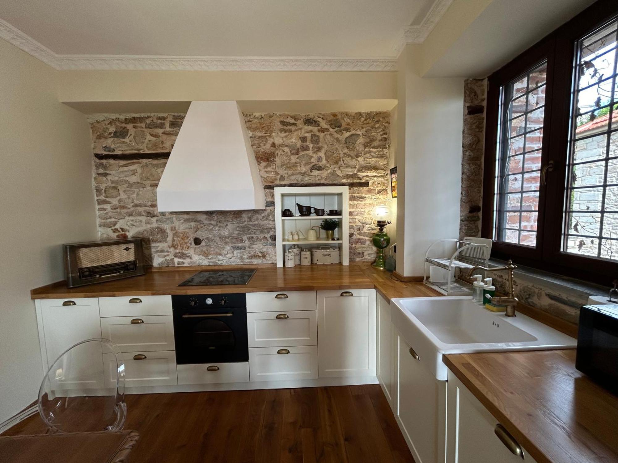 Νόνη Apartman Miliész Kültér fotó