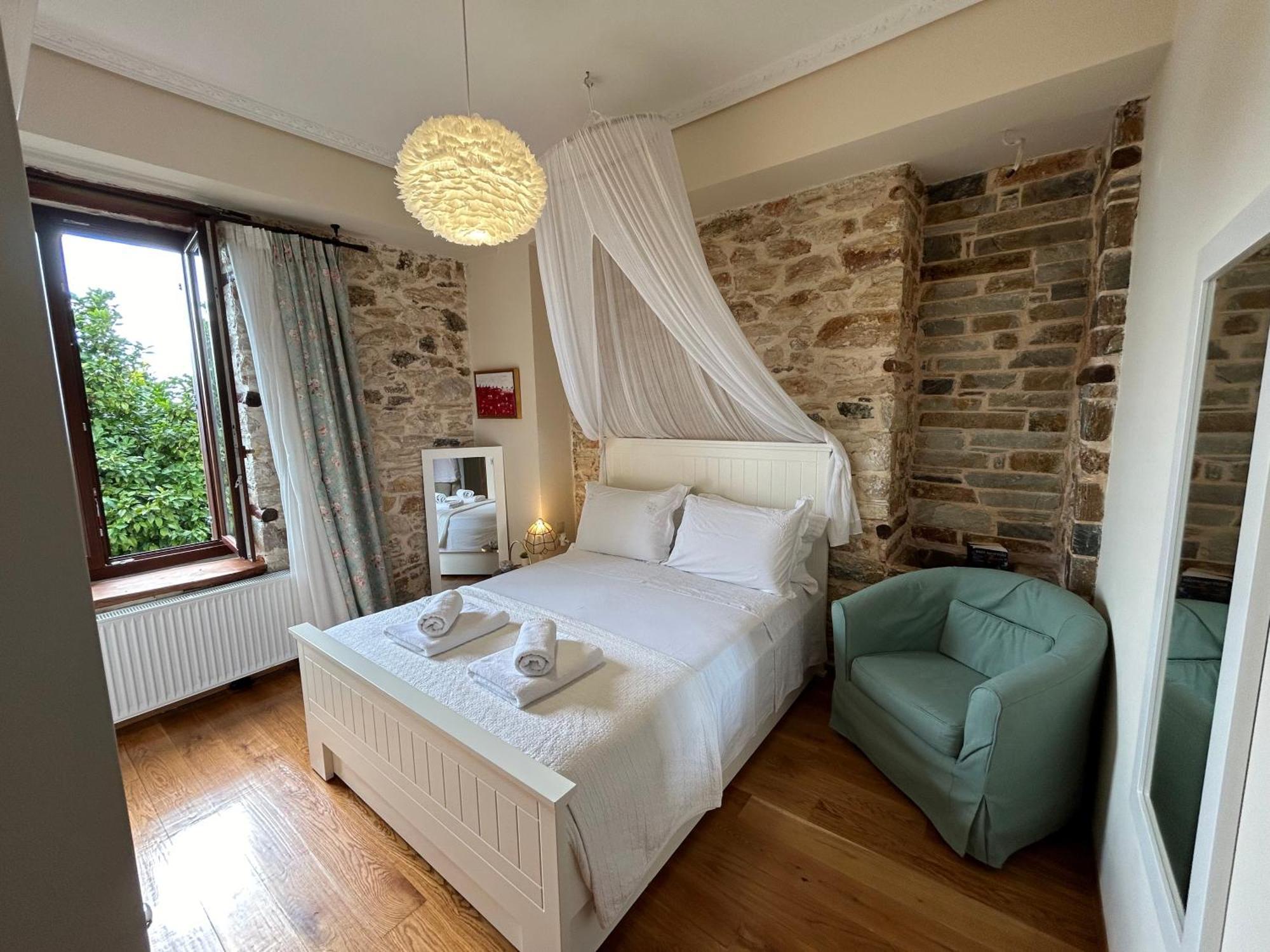 Νόνη Apartman Miliész Kültér fotó