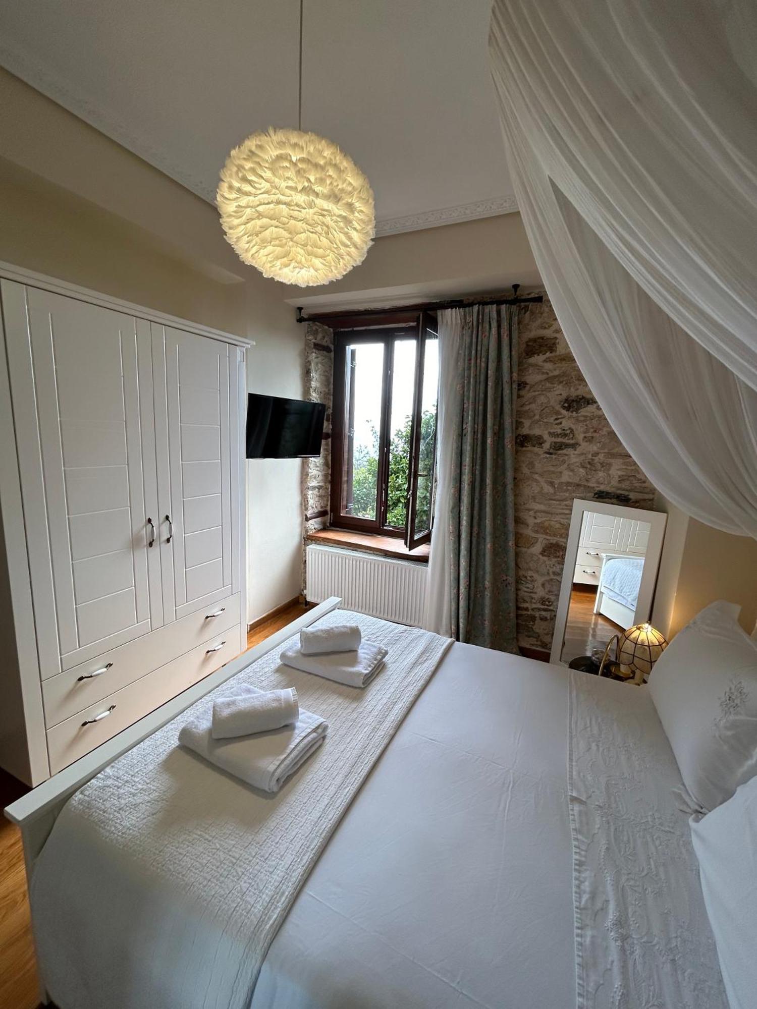Νόνη Apartman Miliész Kültér fotó